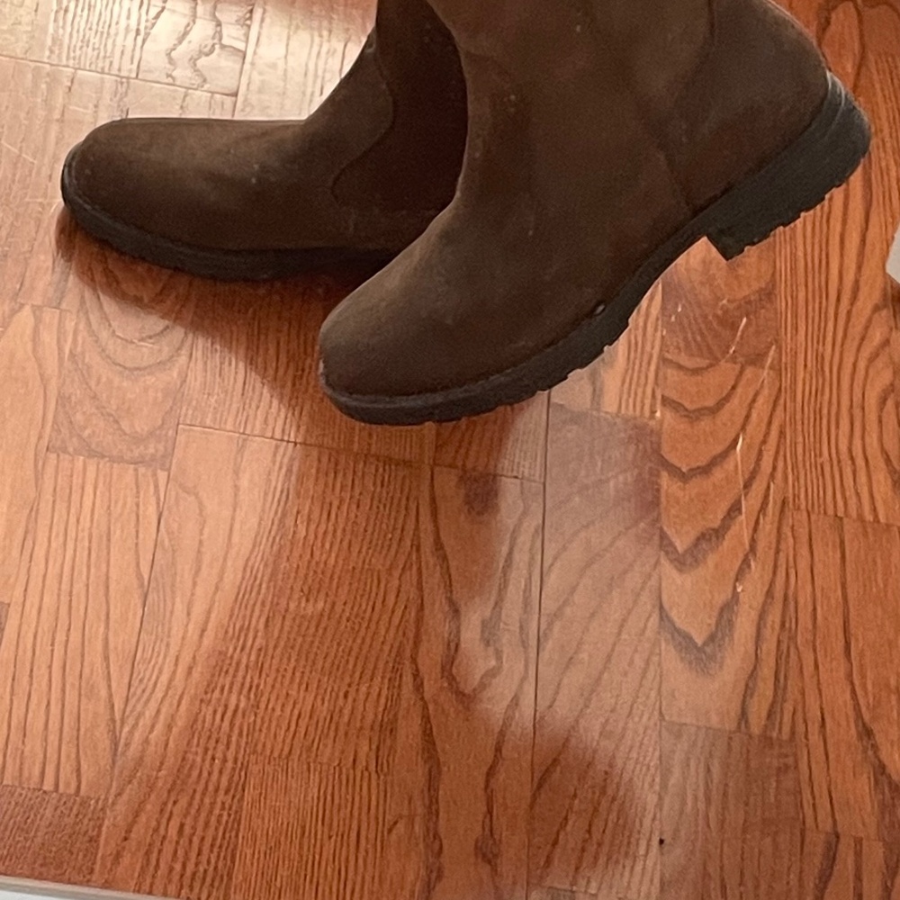 Born boots